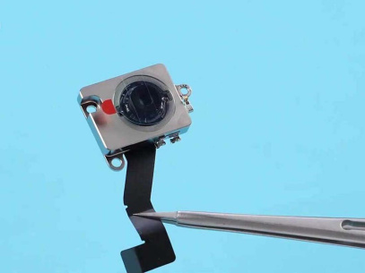 Замена основной камеры iPhone 16e