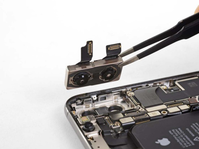 Замена фронтальной камеры iPhone XS Max