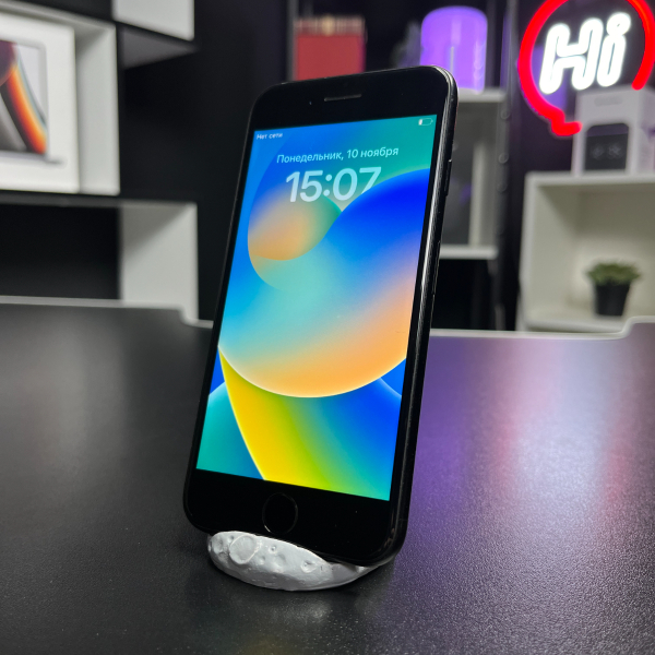 Trade in Apple iPhone SE 2020 64Gb Black IMEI: 6196