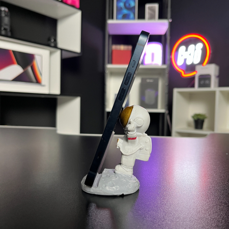 Trade in Apple iPhone 13 128Gb Midnight IMEI: 1669