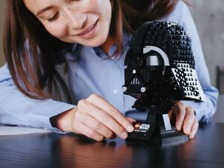 Конструктор LEGO STAR WARS "Шлем Дарта Вейдера" (75304)