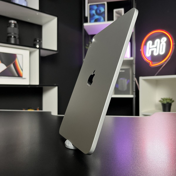 Уценка Apple iPad 11" (A16, 2025) Wi-Fi 256Gb Silver IMEI: 939V