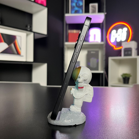 Trade in Apple iPhone 17 256Gb Black IMEI: 5976