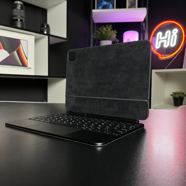 Уценка Apple Magic Keyboard для iPad Pro 11" M4 2024 (MWR23) Black IMEI: WCTG