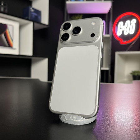 Уценка Apple iPhone 17 Pro 256Gb eSIM Silver IMEI: 6115
