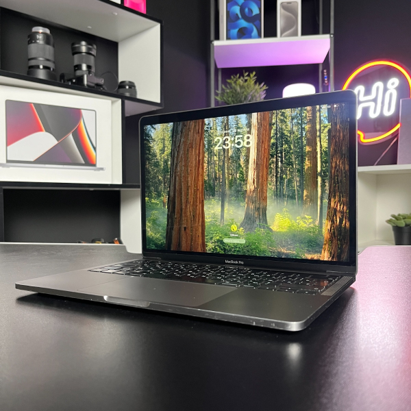 Trade in Apple MacBook Pro 13" (2020, Intel Core i5) 8Gb 256Gb SSD Space Gray IMEI: P3XY