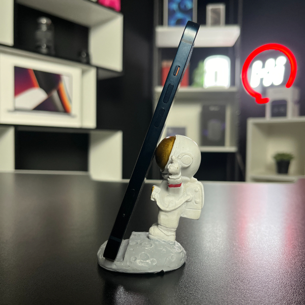 Trade in Apple iPhone 13 128Gb Midnight IMEI: 2470