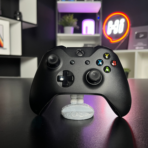 Trade in Microsoft Xbox One S White IMEI: 2716
