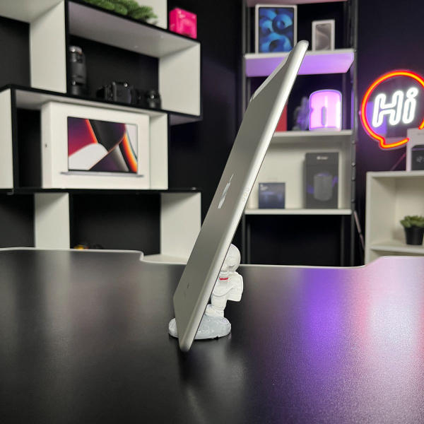 Trade in Apple iPad (9-го поколения, 2021) Wi-Fi + Cellular 256Gb Silver IMEI: 8998