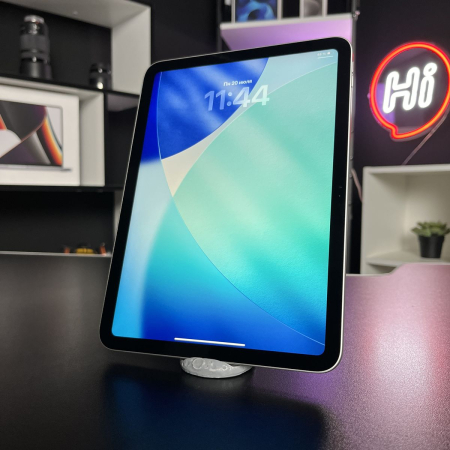 Уценка Apple iPad 11" (A16, 2025) Wi-Fi 256Gb Silver IMEI: 939V